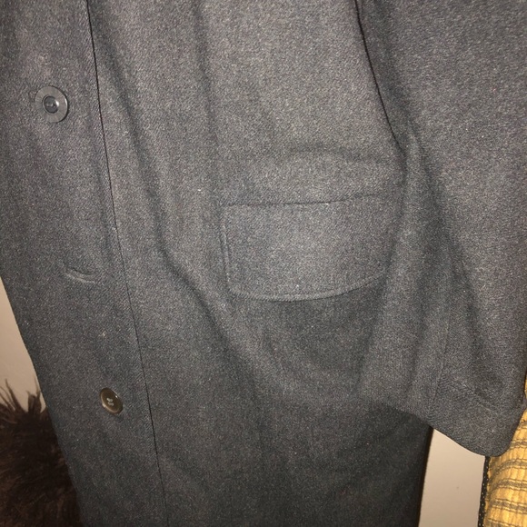 College Towne Vintage Trenchcoat - Picture 7 of 13